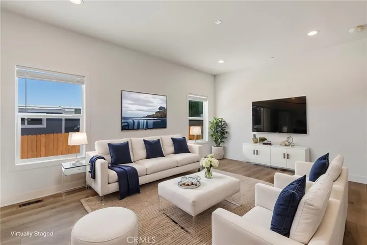 32850 Gregory Place, Lake Elsinore, California 92530