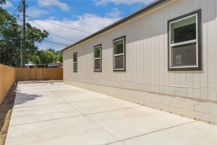 32850 Gregory Place, Lake Elsinore, California 92530