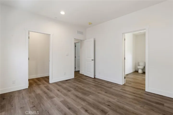 32850 Gregory Place, Lake Elsinore, California 92530