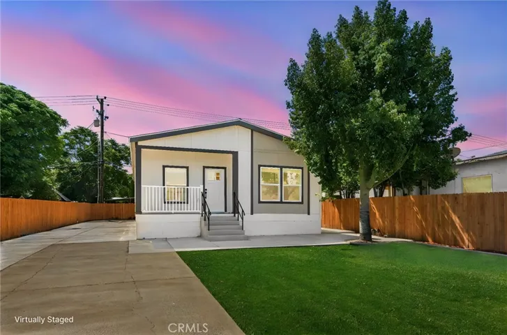 32850 Gregory Place, Lake Elsinore, California 92530