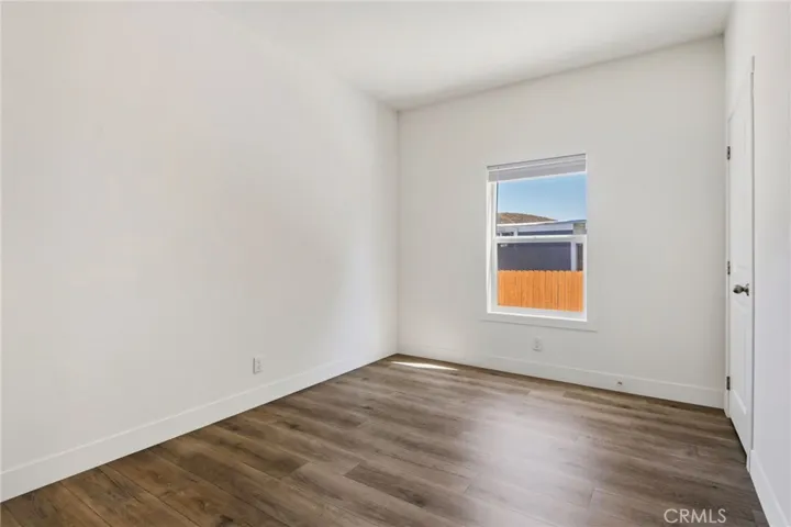 32850 Gregory Place, Lake Elsinore, California 92530