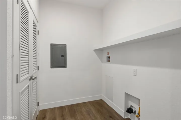 32850 Gregory Place, Lake Elsinore, California 92530
