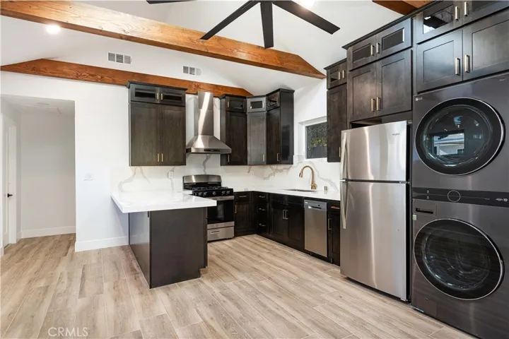 211 Florence Place A, Fullerton, California 92833