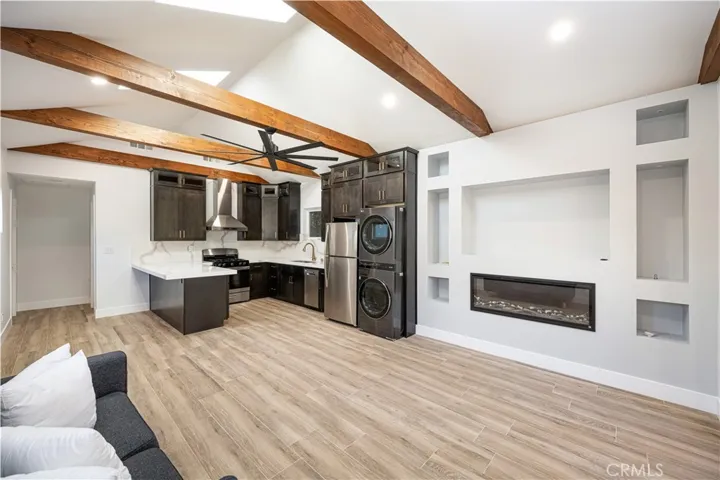 211 Florence Place A, Fullerton, California 92833