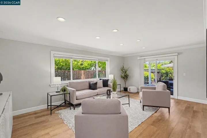 1543 American Beauty Dr, Concord, California 94521