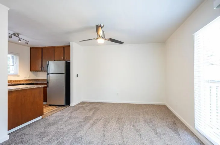 725 W College Avenue, Santa Rosa, California 95401