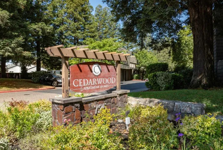 725 W College Avenue, Santa Rosa, California 95401