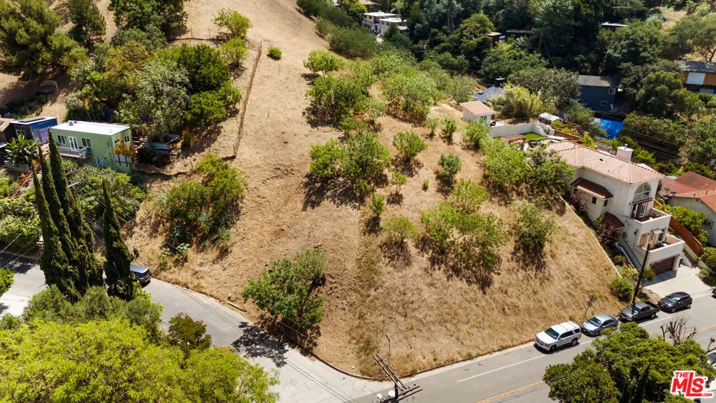 4504 Jessica Dr