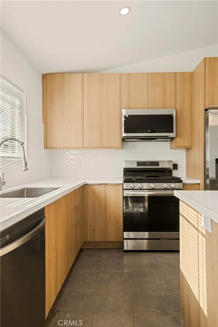 Kitchen appliances