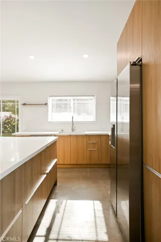Kitchen appliances