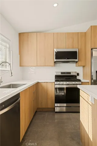 Kitchen appliances