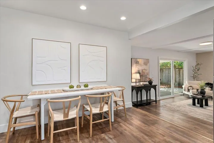 Informal Dining Option
