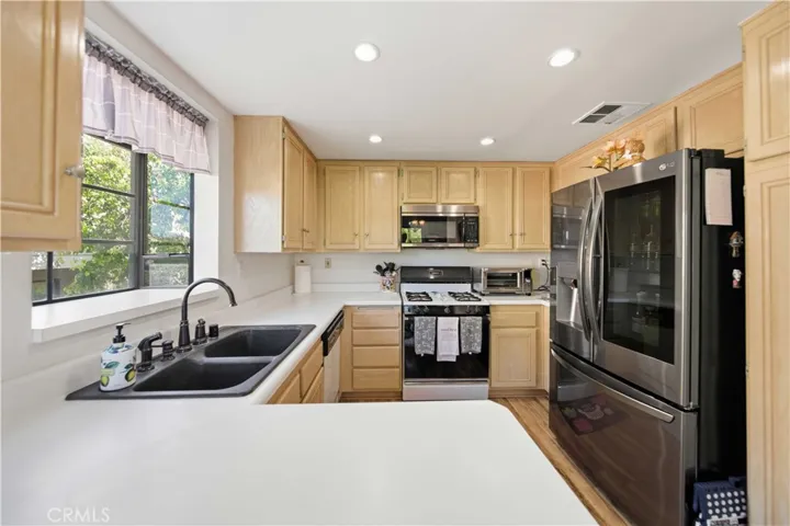 18111 Erik Court 441, Canyon Country, California 91387