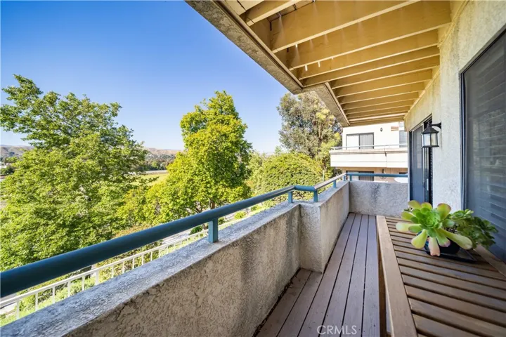 18111 Erik Court 441, Canyon Country, California 91387
