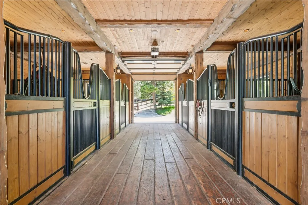 Horse stable