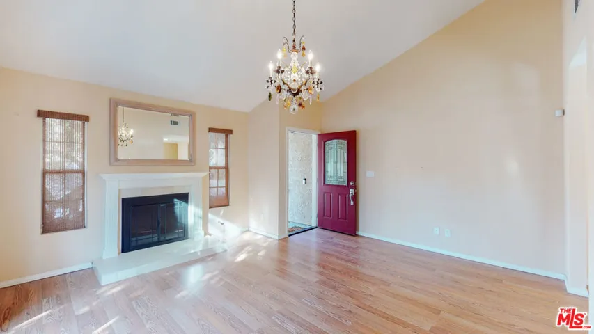 25774 Nashua Way, Valencia, California 91355
