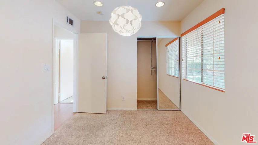 25774 Nashua Way, Valencia, California 91355