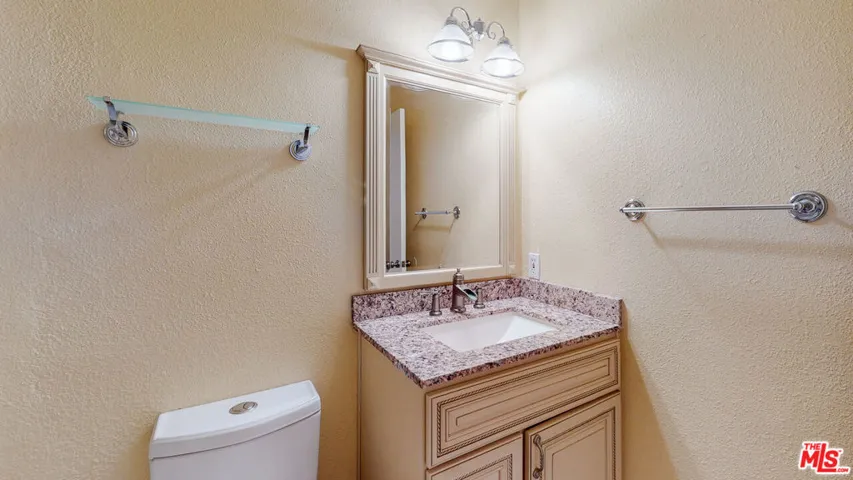 25774 Nashua Way, Valencia, California 91355