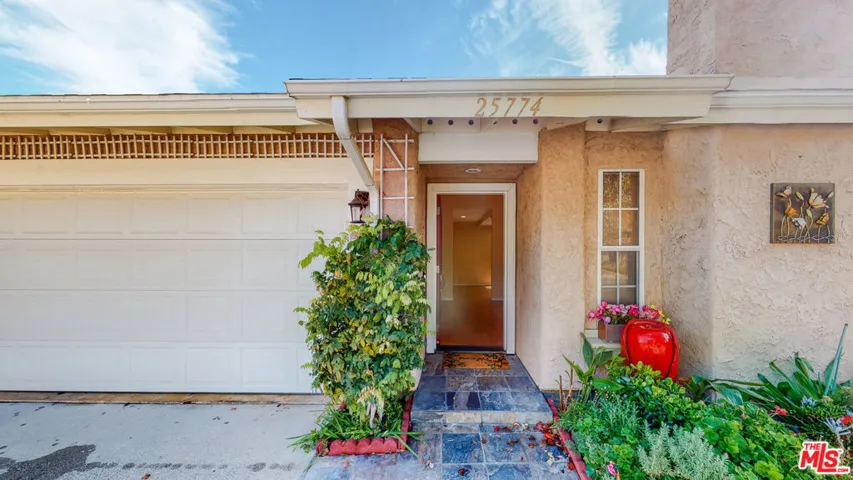 25774 Nashua Way, Valencia, California 91355