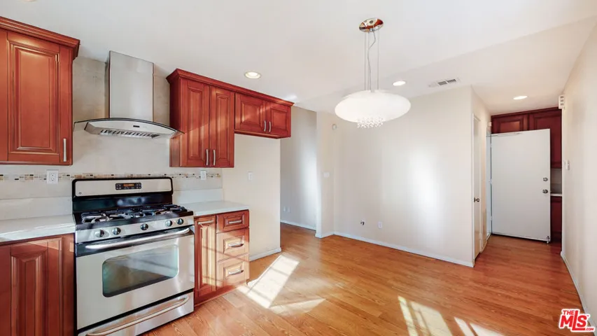 25774 Nashua Way, Valencia, California 91355
