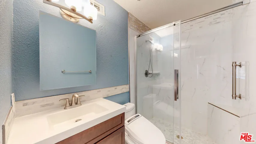 25774 Nashua Way, Valencia, California 91355