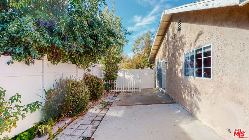 25774 Nashua Way, Valencia, California 91355