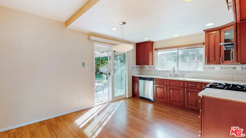 25774 Nashua Way, Valencia, California 91355