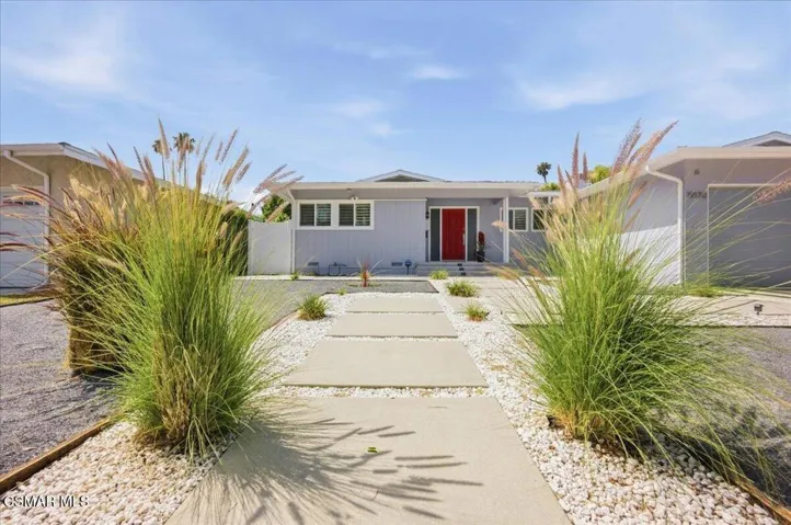 05-Sylvan St_Tarzana_05