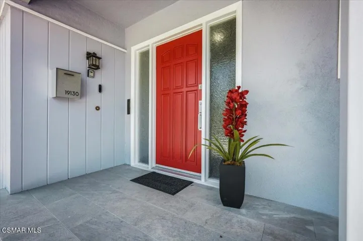 06-Sylvan St_Tarzana_06