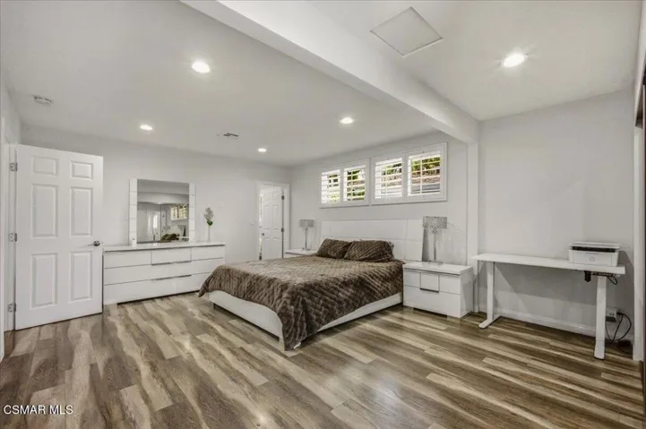 32-Sylvan St_Tarzana_32