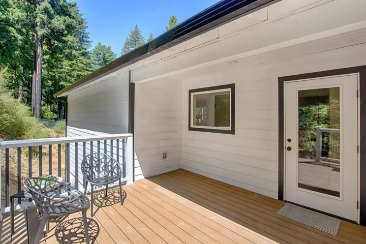 341 Lake Drive, Boulder Creek, California 95006