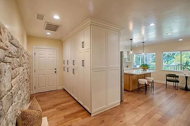 341 Lake Drive, Boulder Creek, California 95006