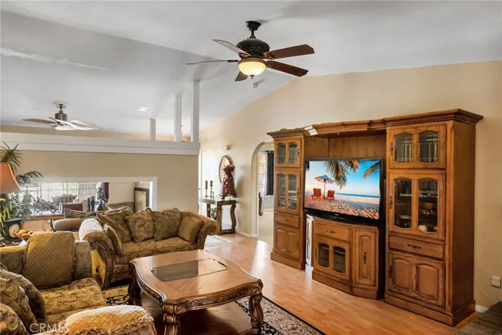 12274 Mountain, Pinon Hills, California 92372