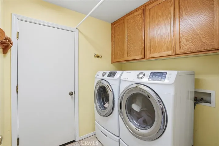 Laundry Room, Main Level