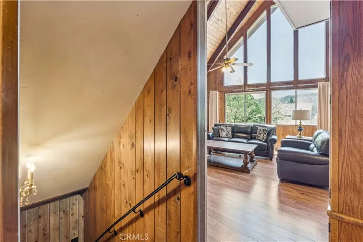 27495 Cedarwood, Lake Arrowhead, California 92352