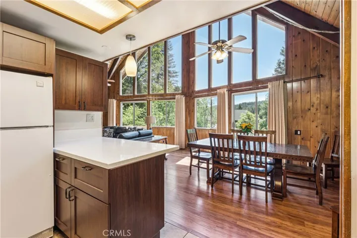 27495 Cedarwood, Lake Arrowhead, California 92352