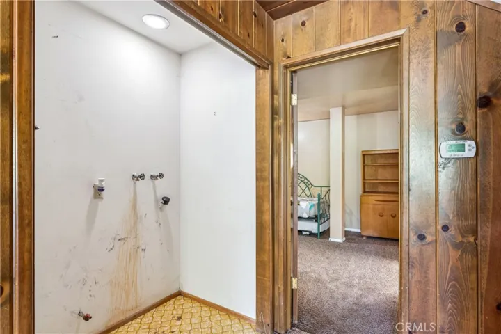 27495 Cedarwood, Lake Arrowhead, California 92352