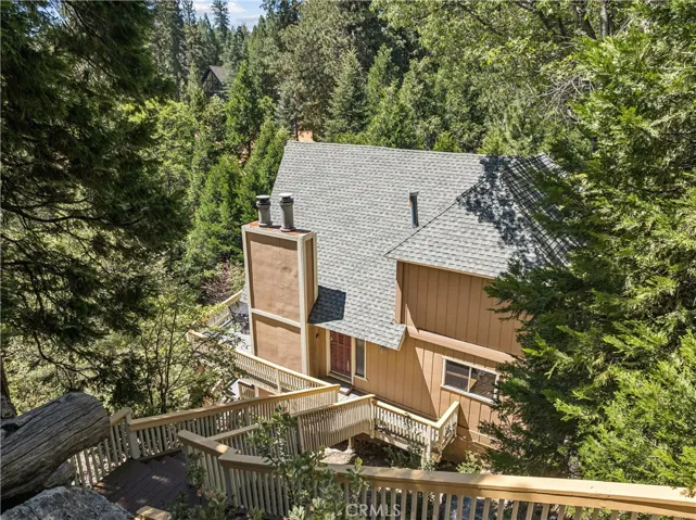 27495 Cedarwood, Lake Arrowhead, California 92352