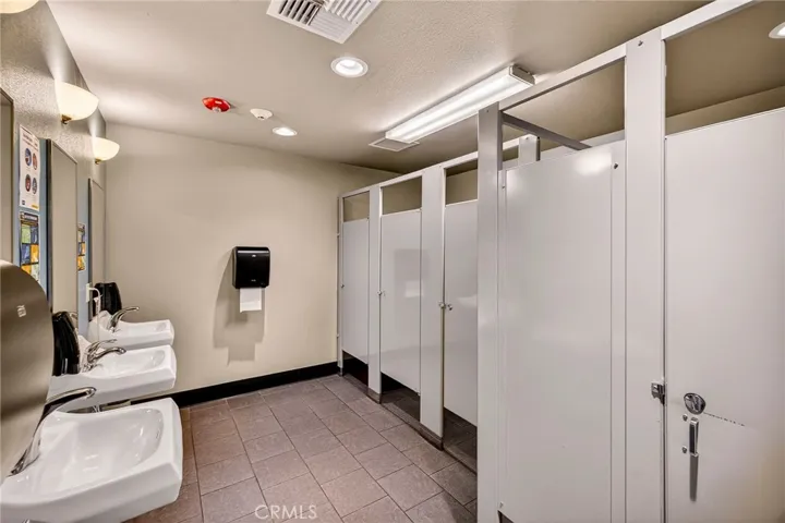 2201 Pillsbury 60/70, Chico, California 95926