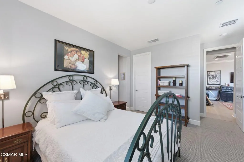 033_13093_canyon_wren_court_0033_902