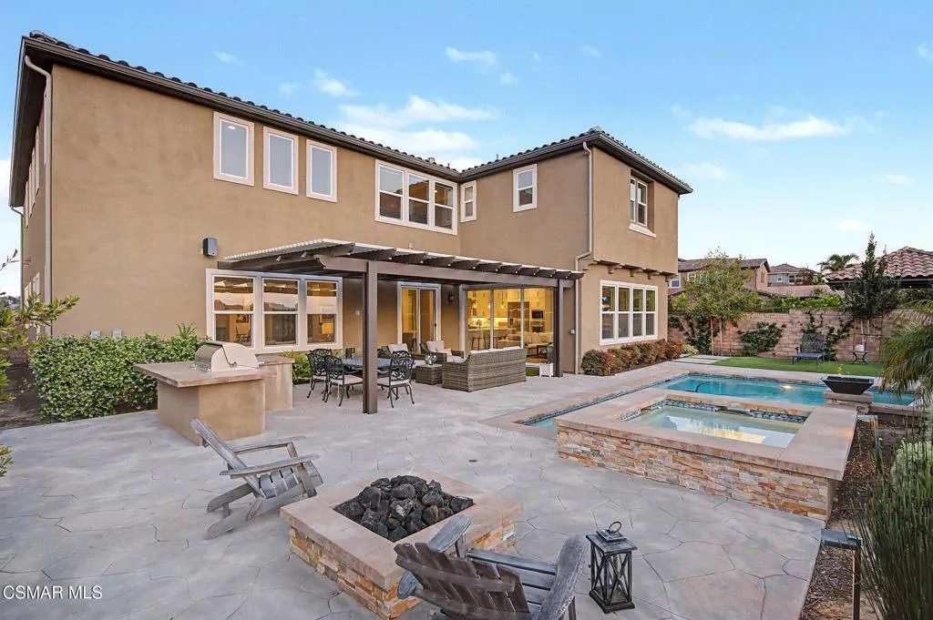 061_13093_canyon_wren_court_0061_881