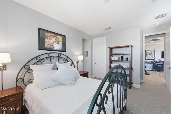 033_13093_canyon_wren_court_0033_902