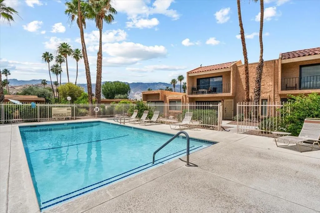 Community pool
