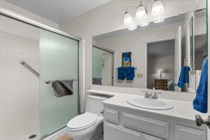 Primary ensuite bathroom