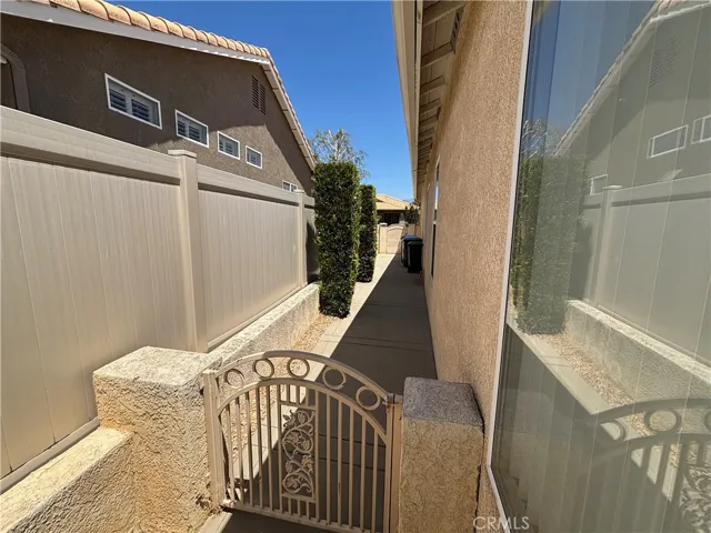 4913 Singing Hills, Banning, California 92220