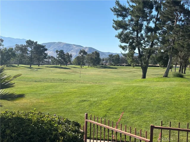 4913 Singing Hills, Banning, California 92220