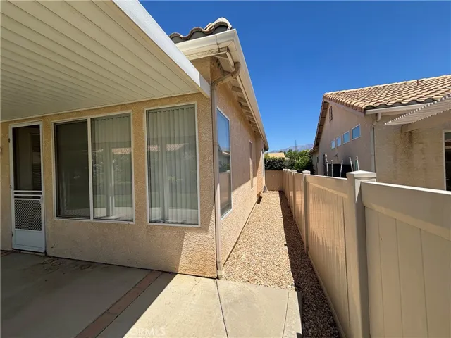 4913 Singing Hills, Banning, California 92220