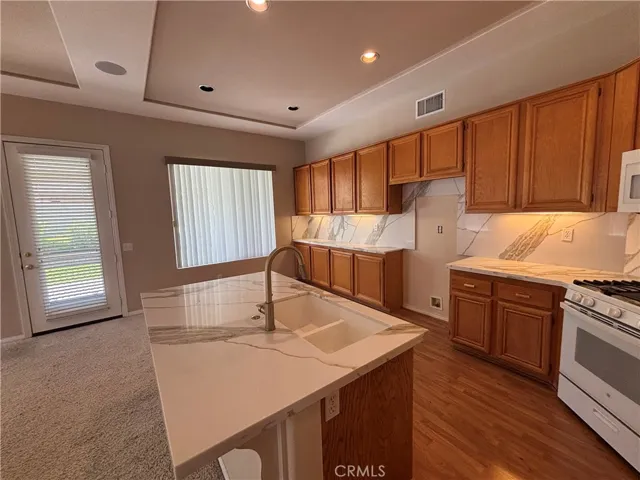 4913 Singing Hills, Banning, California 92220