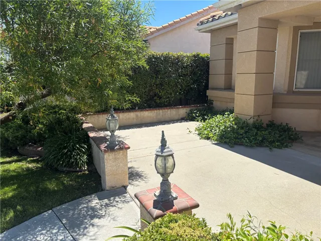 4913 Singing Hills, Banning, California 92220