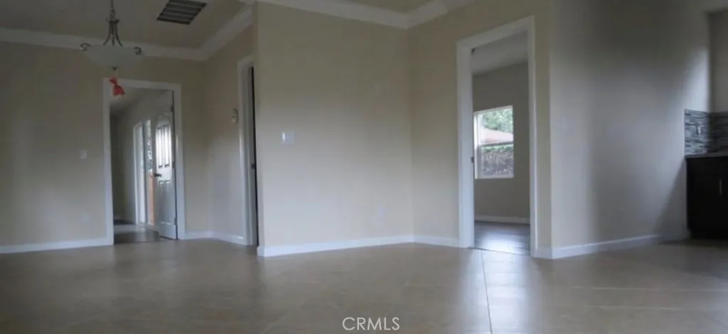 10915 Tamarack, Pacoima, California 91331